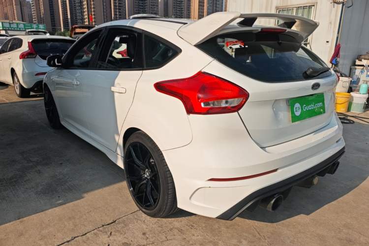 Used Ford Focus 2017 Hatchback 1.6L Manual Comfort Plus SmartDrive Edition Rear Left 45 Deg