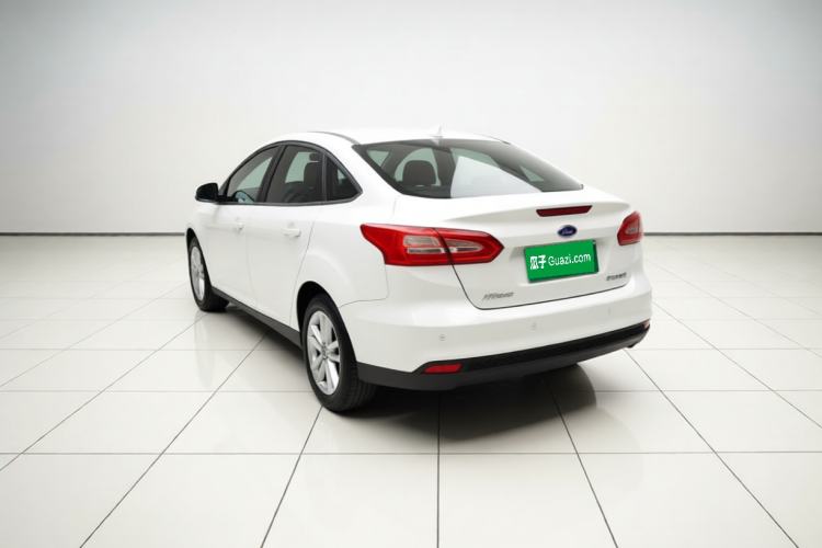 Used Ford Focus 2017 Sedan 1.6L Manual Fashion Edition Smart Drive Version Rear Left 45 Deg