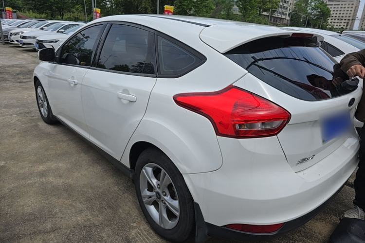 Used Ford Focus 2017 Hatchback 1.6L Automatic Comfort Plus SmartDrive Edition Rear Left 45 Deg