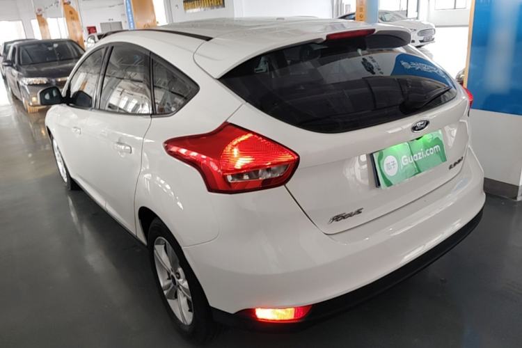 Used Ford Focus 2017 Hatchback 1.6L Automatic Comfort Plus SmartDrive Edition Rear Left 45 Deg