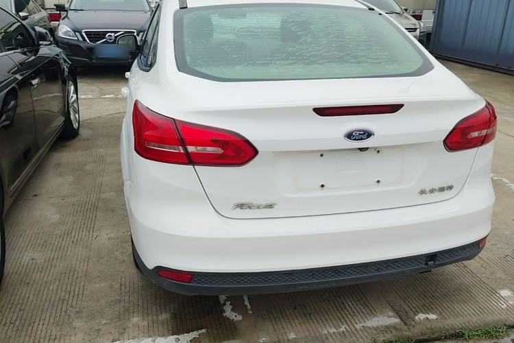 Used Ford Focus 2017 Sedan 1.6L Automatic Comfort Plus SmartDrive Edition Rear Left 45 Deg
