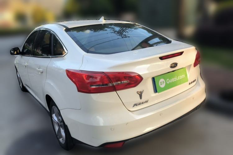 Used Ford Focus 2017 Sedan 1.6L Automatic Comfort Plus SmartDrive Edition Rear Left 45 Deg