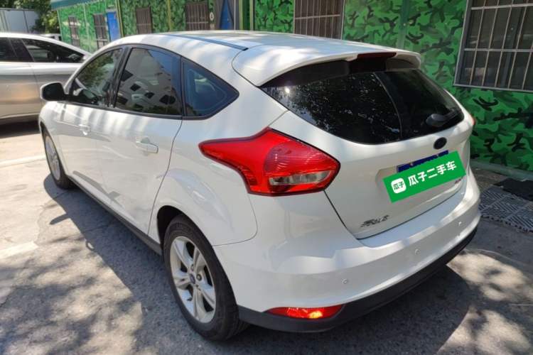 Used Ford Focus 2017 Hatchback 1.6L Automatic Comfort Plus SmartDrive Edition Rear Left 45 Deg