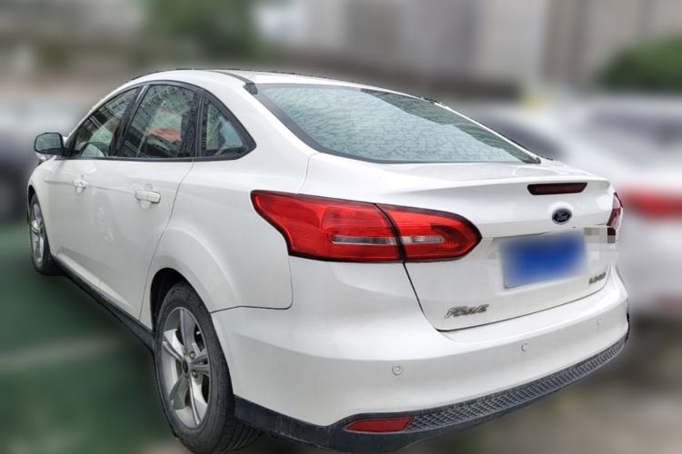 Used Ford Focus 2017 Sedan 1.6L Automatic Comfort Plus SmartDrive Edition Rear Left 45 Deg