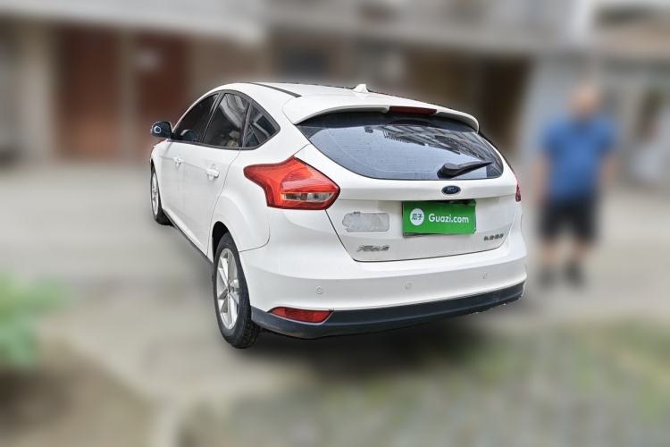 Used Ford Focus 2017 Hatchback 1.6L Automatic Fashion Edition Smart Drive Version Rear Left 45 Deg
