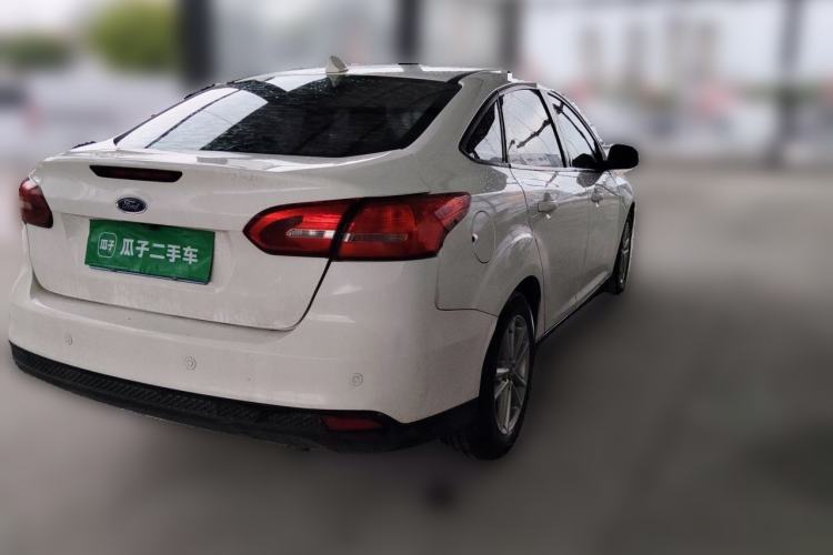 Used Ford Focus 2017 Sedan 1.6L Manual Fashion Edition Smart Drive Version Rear Right 45 Deg