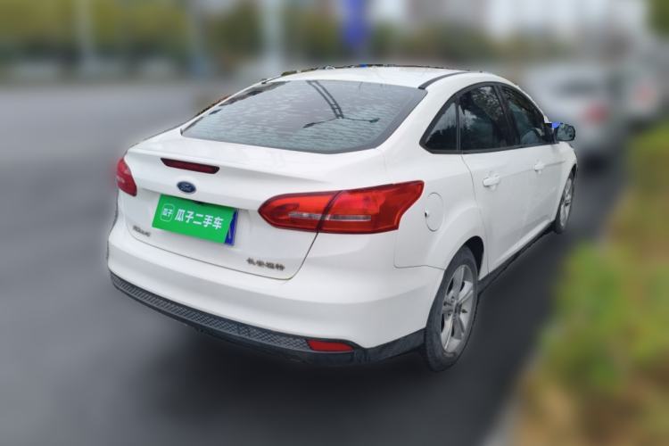 Used Ford Focus 2017 Sedan 1.6L Automatic Comfort Plus SmartDrive Edition Rear Right 45 Deg