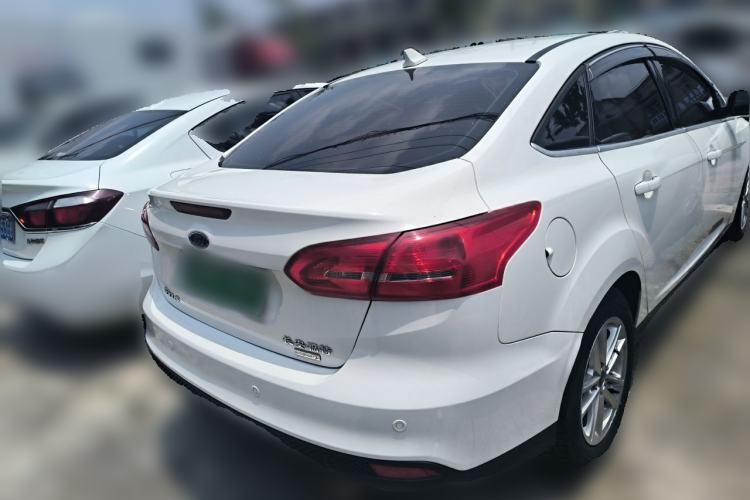 Used Ford Focus 2017 Sedan EcoBoost 180 Automatic Elite Model Rear Right 45 Deg