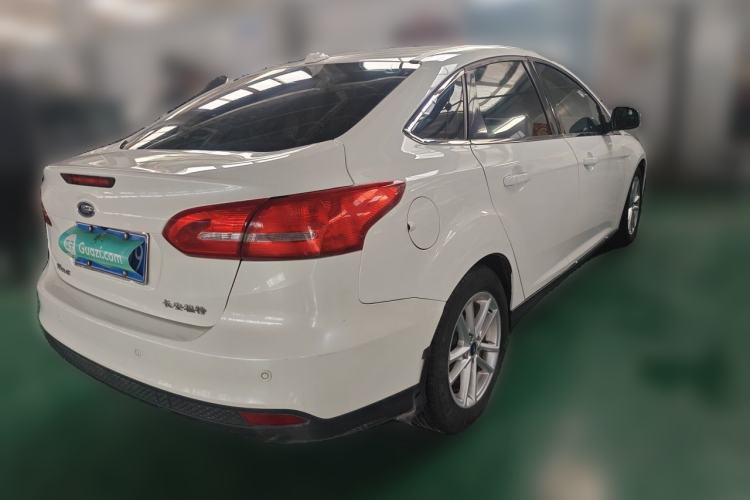 Used Ford Focus 2017 Sedan 1.6L Automatic Fashion Edition Smart Drive Version Rear Right 45 Deg