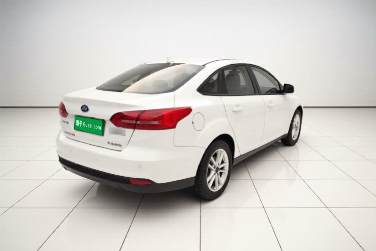 Used Ford Focus 2017 Sedan 1.6L Automatic Fashion Edition Smart Drive Version Rear Right 45 Deg