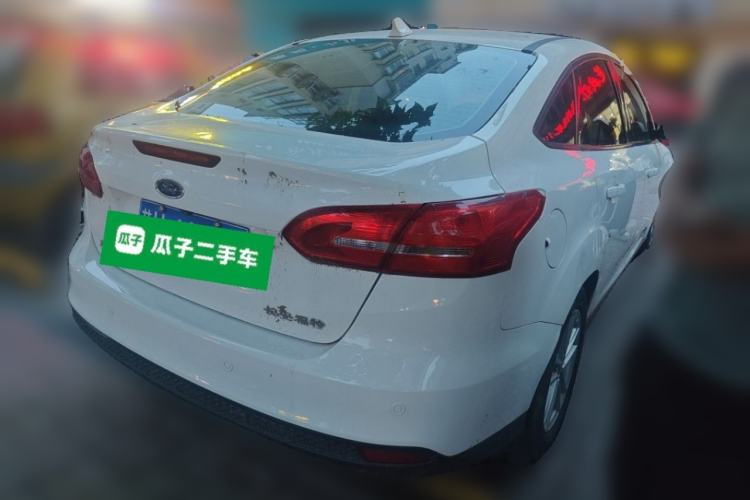 Used Ford Focus 2017 Sedan 1.6L Automatic Fashion Edition Smart Drive Version Rear Right 45 Deg