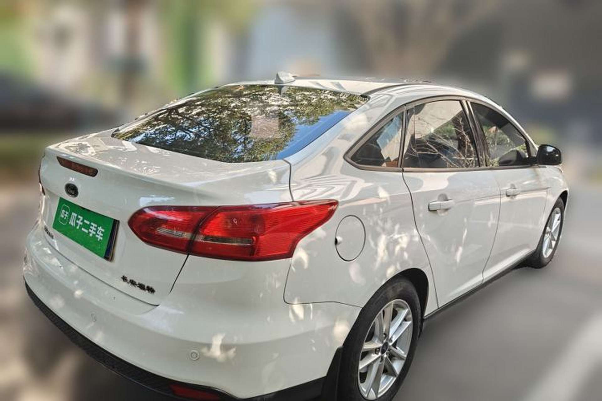 Used Ford Focus 2017 Sedan 1.6L Automatic Fashion Edition Smart Drive Version Rear Right 45 Deg