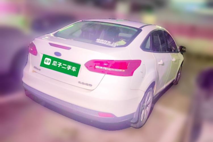 Used Ford Focus 2017 Sedan 1.6L Automatic Comfort Plus SmartDrive Edition Rear Right 45 Deg