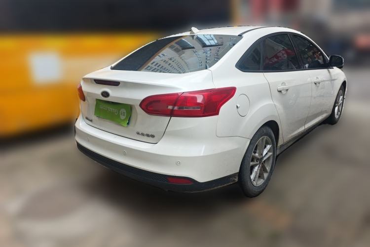 Used Ford Focus 2017 Sedan 1.6L Automatic Fashion Edition Smart Drive Version Rear Right 45 Deg