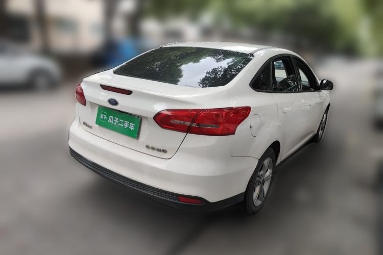 Used Ford Focus 2017 Sedan 1.6L Manual Comfort Plus SmartDrive Edition Rear Right 45 Deg