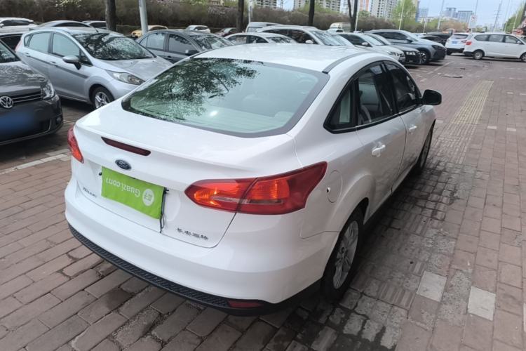 Used Ford Focus 2017 Sedan 1.6L Automatic Comfort Plus SmartDrive Edition Rear Right 45 Deg
