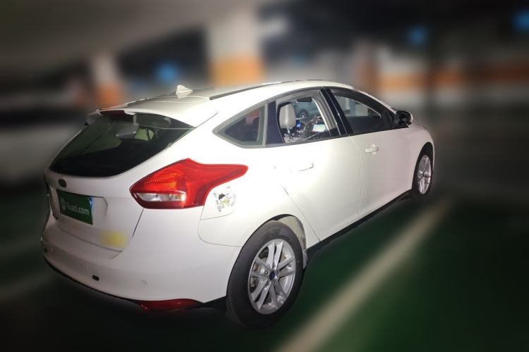 Used Ford Focus 2017 Hatchback 1.6L Manual Fashion Edition SmartDrive Version Rear Right 45 Deg