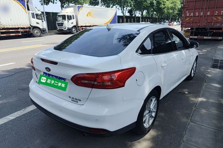 Used Ford Focus 2017 Sedan EcoBoost 180 Automatic Elite Model Rear Right 45 Deg