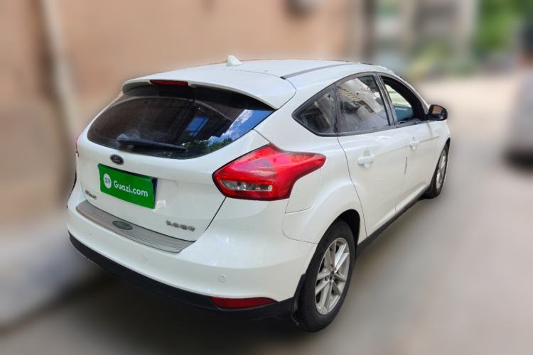 Used Ford Focus 2017 Hatchback 1.6L Automatic Fashion Edition Smart Drive Version Rear Right 45 Deg