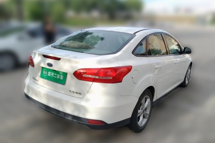 Used Ford Focus 2017 Sedan 1.6L Automatic Comfort Plus SmartDrive Edition Rear Right 45 Deg