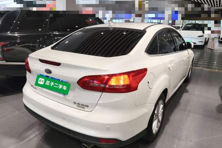 Used Ford Focus 2017 Sedan EcoBoost 180 Automatic Elite Model Rear Right 45 Deg