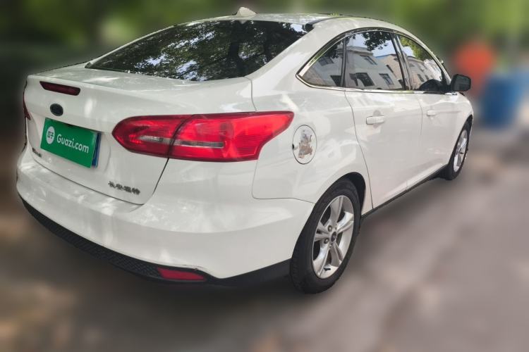 Used Ford Focus 2017 Sedan 1.6L Manual Comfort Plus SmartDrive Edition Rear Right 45 Deg