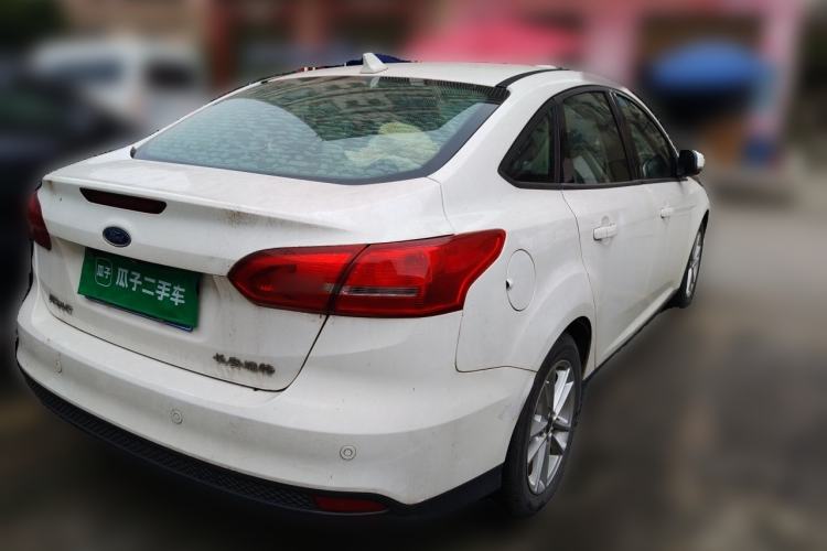 Used Ford Focus 2017 Sedan 1.6L Automatic Fashion Edition Smart Drive Version Rear Right 45 Deg