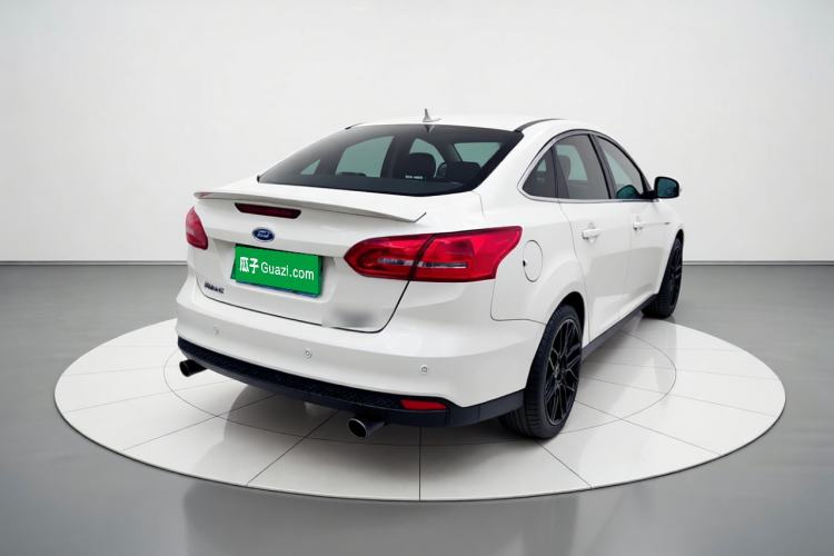 Used Ford Focus 2017 Sedan EcoBoost 180 Automatic Elite Model Rear Right 45 Deg