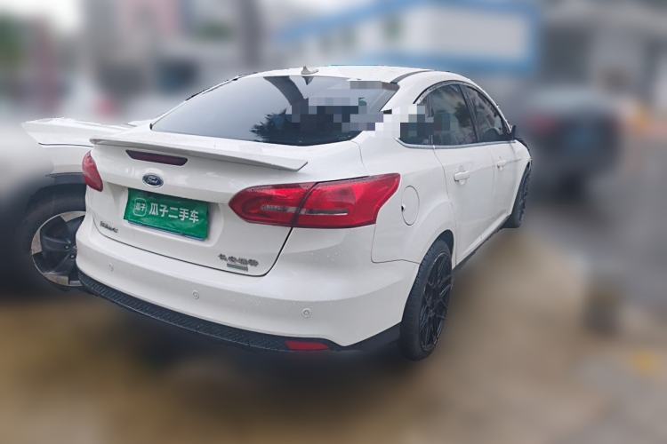 Used Ford Focus 2017 Sedan EcoBoost 180 Automatic Elite Model Rear Right 45 Deg