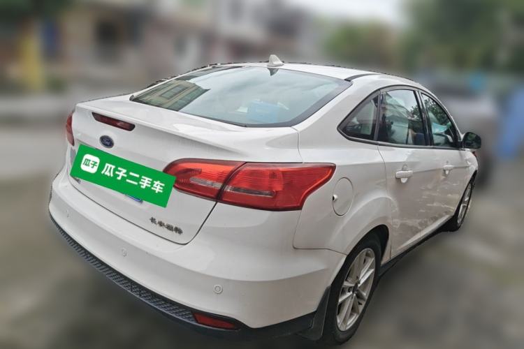 Used Ford Focus 2017 Sedan 1.6L Automatic Fashion Edition Smart Drive Version Rear Right 45 Deg