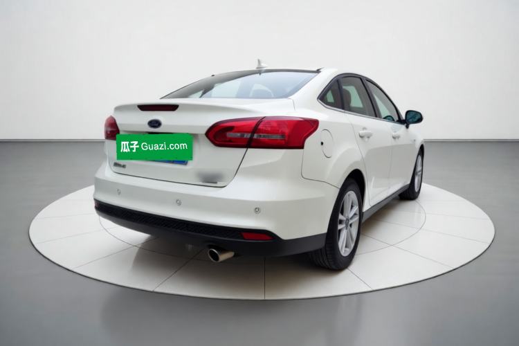 Used Ford Focus 2017 Sedan EcoBoost 180 Automatic Elite Model Rear Right 45 Deg