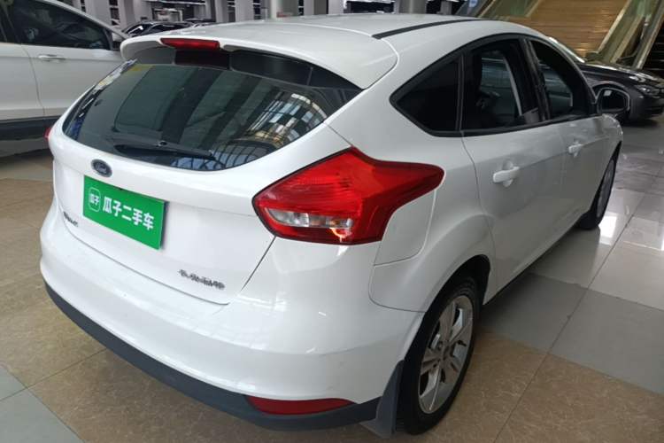 Used Ford Focus 2017 Hatchback 1.6L Automatic Comfort Plus SmartDrive Edition Rear Right 45 Deg