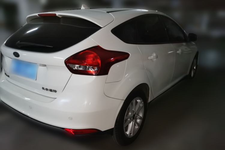 Used Ford Focus 2017 Hatchback 1.6L Automatic Fashion Edition Smart Drive Version Rear Right 45 Deg