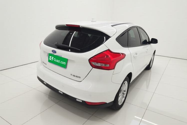 Used Ford Focus 2017 Hatchback 1.6L Automatic Fashion Edition Smart Drive Version Rear Right 45 Deg