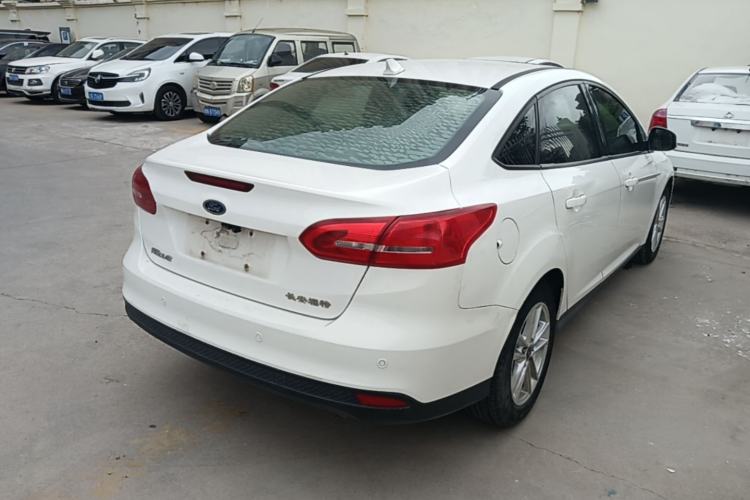 Used Ford Focus 2017 Sedan 1.6L Automatic Fashion Edition Smart Drive Version Rear Right 45 Deg