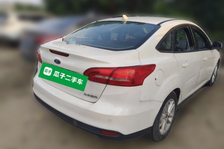 Used Ford Focus 2017 Sedan 1.6L Automatic Fashion Edition Smart Drive Version Rear Right 45 Deg