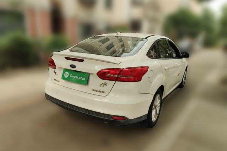 Used Ford Focus 2017 Sedan 1.6L Automatic Fashion Edition Smart Drive Version Rear Right 45 Deg