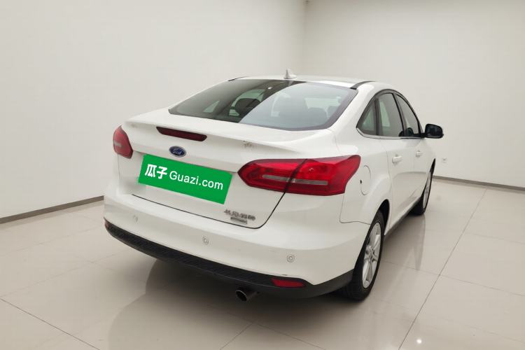 Used Ford Focus 2017 Sedan EcoBoost 180 Automatic Elite Model Rear Right 45 Deg