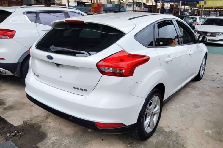 Used Ford Focus 2017 Hatchback 1.6L Automatic Comfort Plus SmartDrive Edition Rear Right 45 Deg