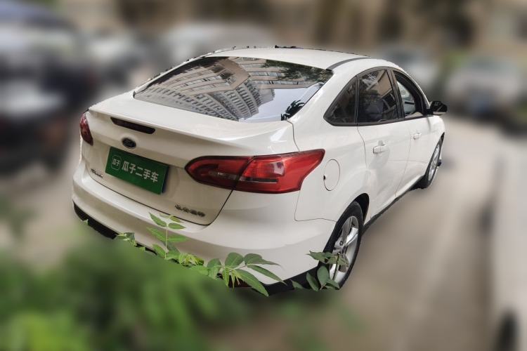 Used Ford Focus 2017 Sedan 1.6L Manual Comfort Plus SmartDrive Edition Rear Right 45 Deg