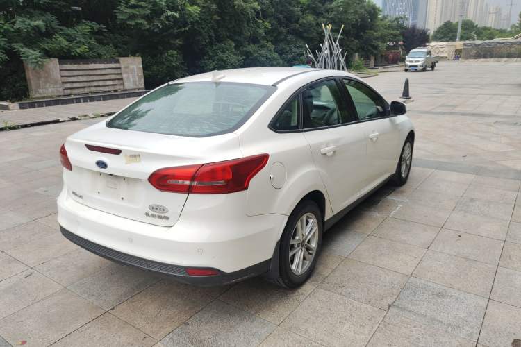 Used Ford Focus 2017 Sedan 1.6L Automatic Fashion Edition Smart Drive Version Rear Right 45 Deg