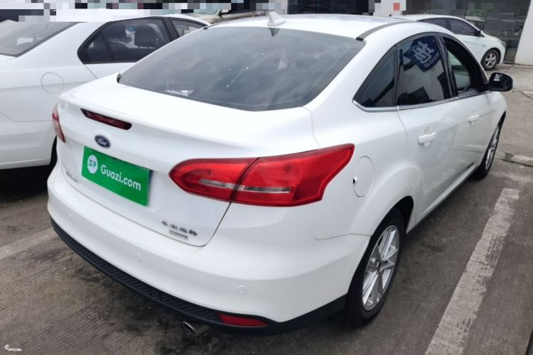 Used Ford Focus 2017 Sedan EcoBoost 180 Automatic Elite Model Rear Right 45 Deg