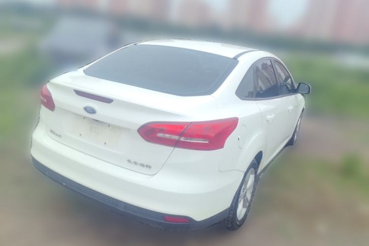 Used Ford Focus 2017 Sedan 1.6L Automatic Comfort Plus SmartDrive Edition Rear Right 45 Deg
