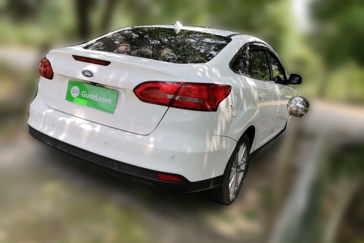 Used Ford Focus 2017 Sedan 1.6L Automatic Fashion Edition Smart Drive Version Rear Right 45 Deg