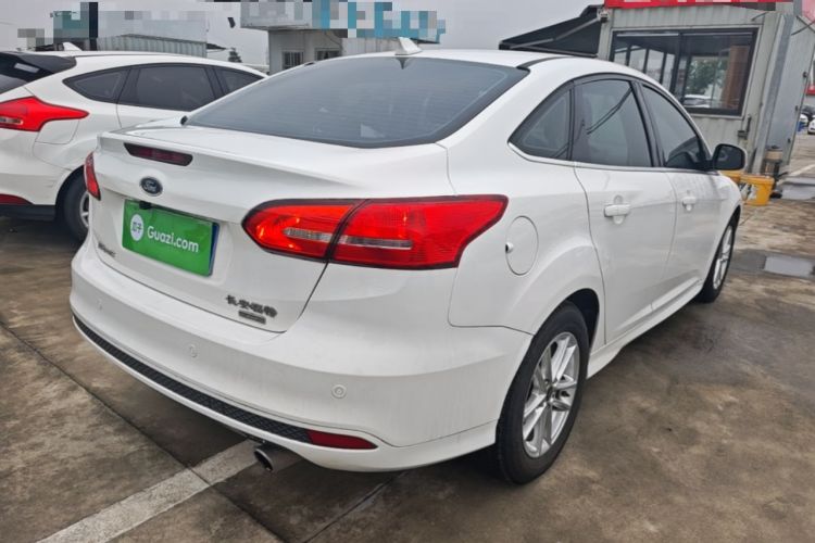 Used Ford Focus 2017 Sedan EcoBoost 180 Automatic Elite Model Rear Right 45 Deg