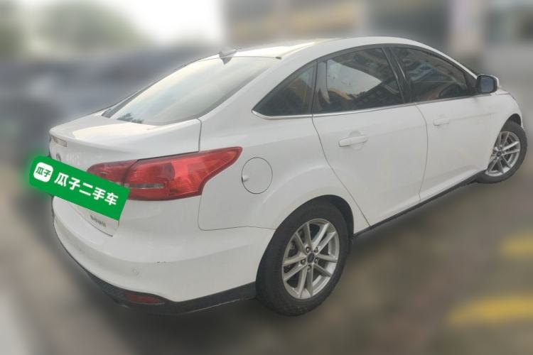 Used Ford Focus 2017 Sedan EcoBoost 180 Automatic Elite Model Rear Right 45 Deg