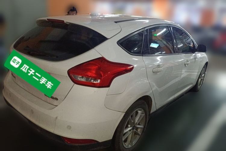 Used Ford Focus 2017 Hatchback 1.6L Automatic Fashion Edition Smart Drive Version Rear Right 45 Deg
