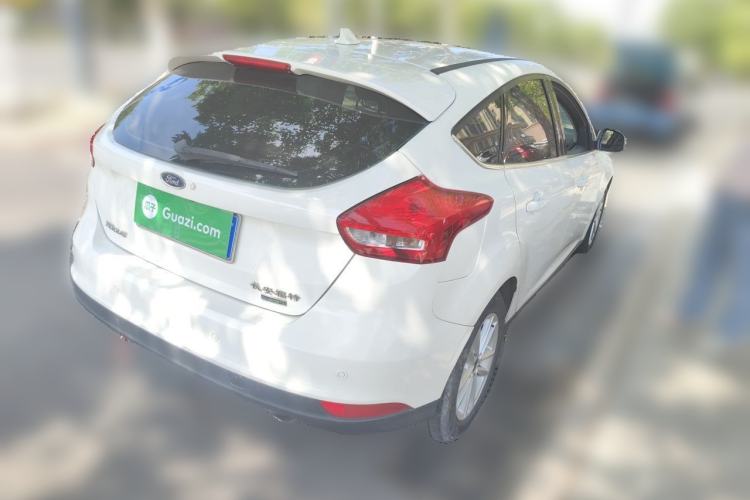 Used Ford Focus 2017 Hatchback EcoBoost 180 Automatic Elite Model Rear Right 45 Deg