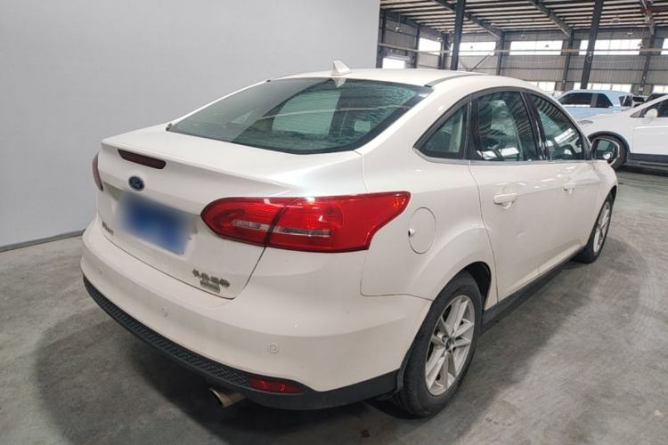 Used Ford Focus 2017 Sedan EcoBoost 180 Automatic Elite Model Rear Right 45 Deg