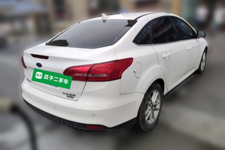 Used Ford Focus 2017 Sedan EcoBoost 180 Automatic Elite Model Rear Right 45 Deg